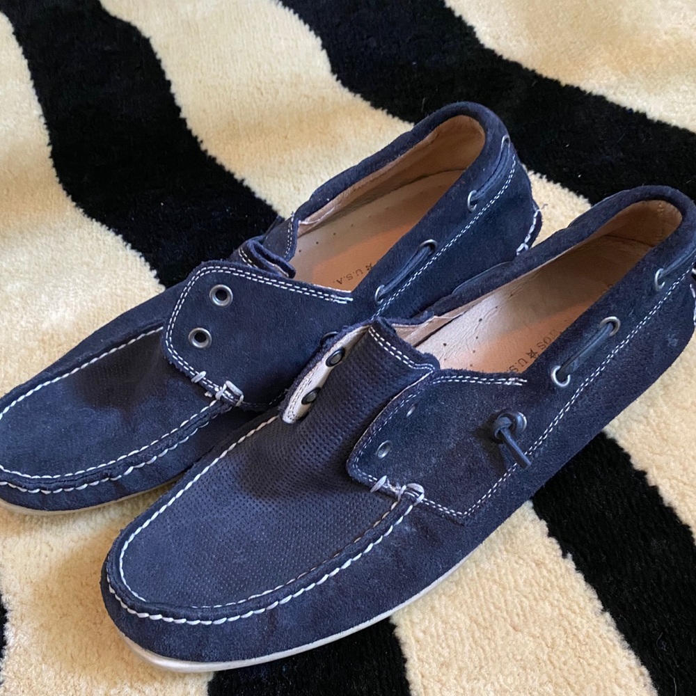 Suede slip on boat shoes